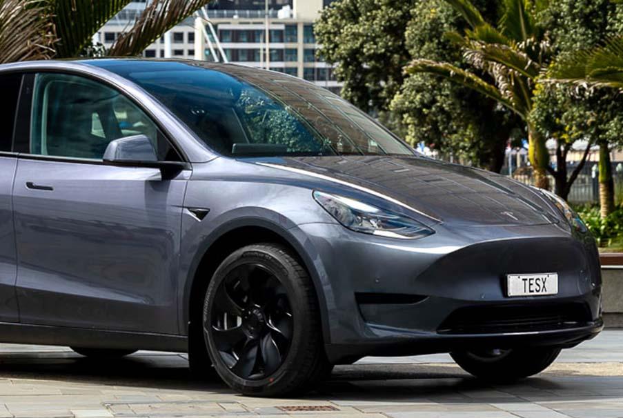 Model Y 2022 - 2024